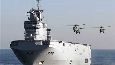 عاجل.. البحرية المصرية والفرنسية تنفذان تدريبا عابرا بالبحر المتوسط