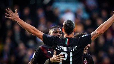 نجم منتخب السويد يُهاجم إبراهيموفيتش