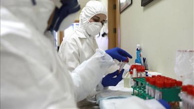 بعد تراجع إصابات كورونا.. ما الوضع داخل مستشفيات العزل الآن؟