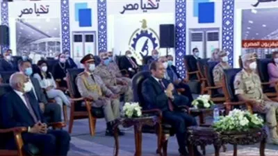 السيسي عن إدارة المنشآت الصناعية: 