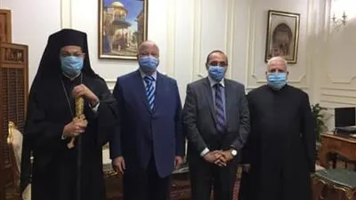 وفد كاثوليكي في زيارة إلى محافظ القاهرة للتهنئة بعيد الأضحى