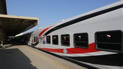 مواعيد القطارات الجديدة التي سيتم تحريك أسعار تذاكرها غدا