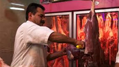 استشاري بكتريا تقدم نصائح مهمة قبل تناول اللحوم