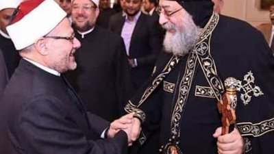 البابا تواضروس يهنئ المفتي بعيد الأضحي المبارك 