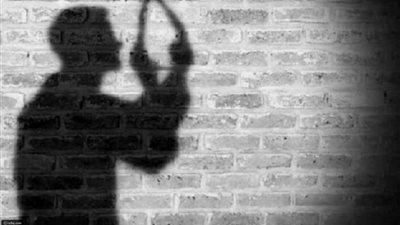 في أول أيام العيد.. العثور على جثة شاب مشنوق في البحر الأحمر