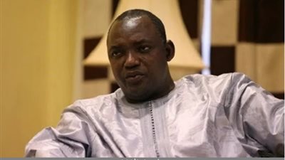 آخرهم رئيس جامبيا.. أبرز الحكام الذين خضعوا للحجر الصحي بسبب كورونا