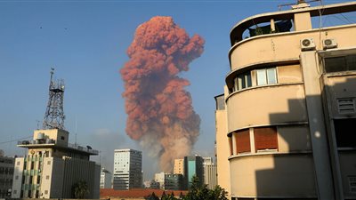 انفجار بيروت.. الكويت ترسل مساعدات طبية إلى لبنان