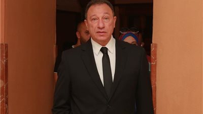 حسام عاشور يفجرها: حاولت التواصل مع الخطيب لكنه لم يرد