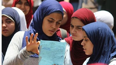 10 آلاف جنيه لكل طالب.. بشرى سارة لأوائل  الثانوية العامة