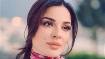 نادين نسيب نجم تروي قصة خضعوها لعملية جراحية أثر الأنفجار