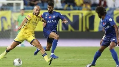 قمة بين الهلال والنصر في الدوري السعودي