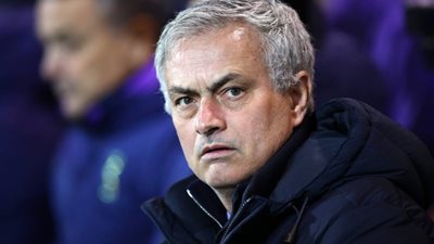 نجم الجزائر مطلوب في توتنهام