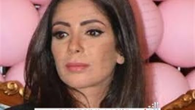 منى زكي تنفصل عن زوجها.. تعرف على التفاصيل