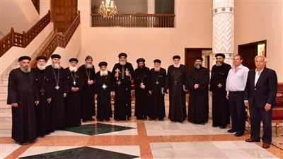 البابا تواضروس يجتمع بمجلس إدارة خدمة كنائس قطاع المقطم