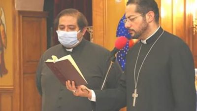 تفاصيل اجتماع الأنباء باخوم مع خدام الأنشطة الرعوية بكنيسة العذراء بقبة الهواء