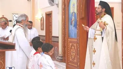 تفاصيل زيارة الأنبا باخوم لكنيسة مارمرقس بالعبور