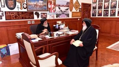 البابا تواضروس يستقبل الأنبا ثيؤدوسيوس أسقف ايبارشية وسط الجيزة