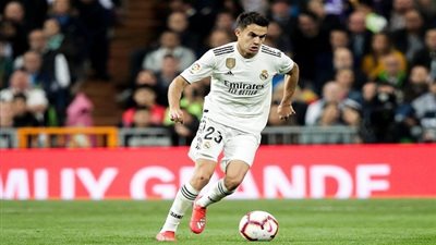 صراع بين نابولي وتشيلسي على نجم ريال مدريد