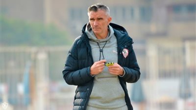 كارتيرون يجهز لاعب مفاجأة أمام مصر المقاصة