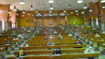 استمرار امتحانات طلاب جامعة القاهرة.. ومناقشة 10 رسائل ماجستير ودكتوراه اليوم