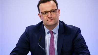 وزير الصحة الألماني ينتقد اللقاح الروسي  لكورونا