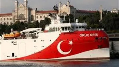 وسط توترات مع تركيا.. اليونان تبدأ مناورات مشتركة مع فرنسا