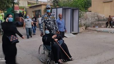 بعد إغلاق باب التصويت في انتخابات مجلس الشيوخ.. ننشر أبرز لقطات العملية الانتخابية