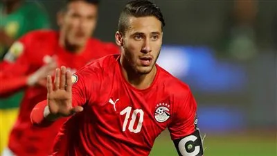 بالجنيه المصري.. تفاصيل عقد رمضان صبحي مع بيراميدز