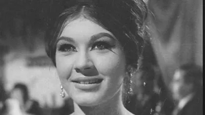 وفاة الفنانة القديرة شويكار.. والفنانون يقدمون تعازيهم للأسرة