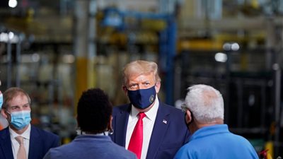 نقل شقيق ترامب لمستشفي داخل نيويورك