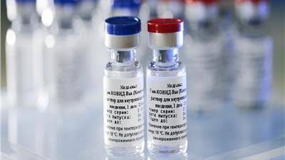 لقاح كورونا ليس جاهزًا.. الحرب تشتعل في روسيا 