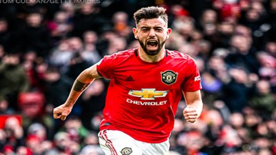 بسبب فيرنانديز .. نجم مانشستر يونايتد يطلب الرحيل