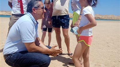 وزير السياحة والآثار يتفقد مركز خدمات زوار محمية رأس محمد بشرم الشيخ