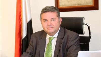 هشام توفيق: نمتلك خطة واعدة للتوسع في صناعة الملابس الجاهزة