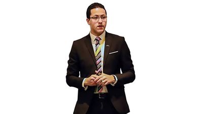 توقعات جديدة..  سعرالذهب يستهدف مستوي الـ 2075 دولار