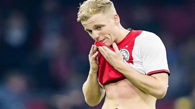 رونالد كومان يطلب أول صفقة لبرشلونة