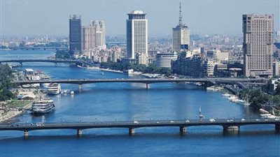 الأرصاد: طقس الغد مائل للحرارة.. والعظمى بالقاهرة 35 درجة