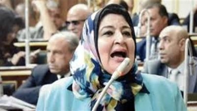 برلمانية تحذر من تهاون أصحاب المقاهي في تنفيذ ضوابط الفتح