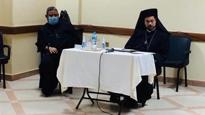 تفاصيل اجتماع النائب البطريركي  مع خدام أمناء الخدمة بكنيسة الزيتون