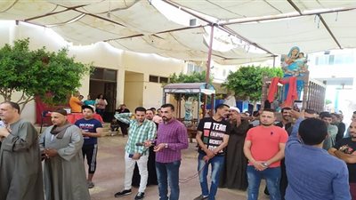 فعاليات تطواف القديسة العذراء مريم بديرها في أسيوط (صور)