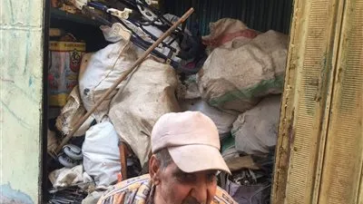 معاناة مع الزمن.. زوجان فقدان للبصر بالدقهلية: نفسنا في بيت