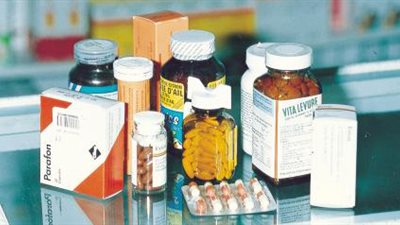 أستاذ أورام بقصر العيني يكشف حقيقة وجود عجز في الأدوية (فيديو)