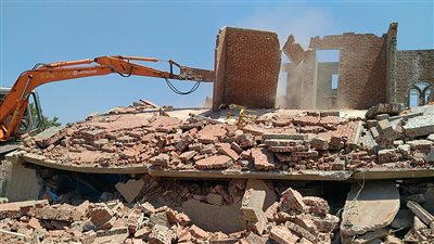 إزالة 65 حالة تعدِ بالبحيرة.. والمحافظ: مستمرون في استرداد حق الدولة (صور)