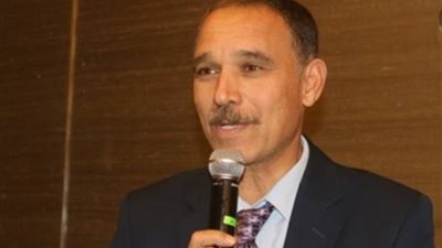 اقتراح برلماني لتحديد شباك واحد لجهات التسديد بشأن تجديد رخصة السيارة والقيادة