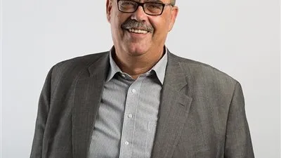 الرئيس التنفيذي لـ