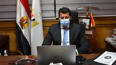 وزير الشباب يوجه باستمرار تشغيل وحدة 