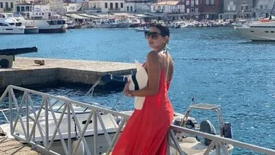 بفستان وردي.. أحدث ظهور لياسمين صبري