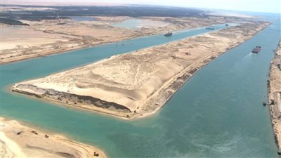 أسامة ربيع: إيرادات قناة السويس قفزت إلى 27 مليار دولار 