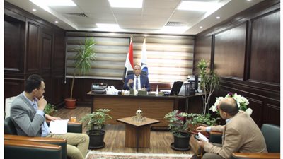 رئيس حماية المستهلك عن رفض أصحاب المدارس رد مصروفات الباصات: