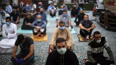 الحكومة تواصل محاربة كورونا بـ5 قرارات جديدة.. والتطبيق يبدأ اليوم